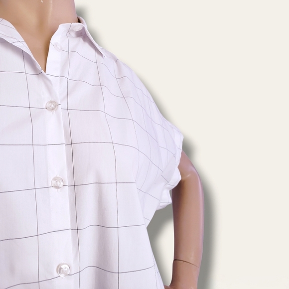 Soho Threads White Windowpane Checkered Boxy Oversized Blouse - Picture 2 of 9